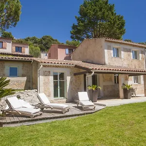 Domaine Du Mont Leuze , Villefranche-sur-Mer Frankrijk